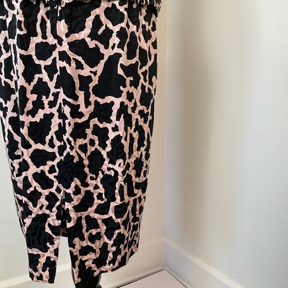SILKS by St. Gillian Vintage Dress | 100% Silk | Animal Print | 80s | Size 6 - Picture 10 of 12